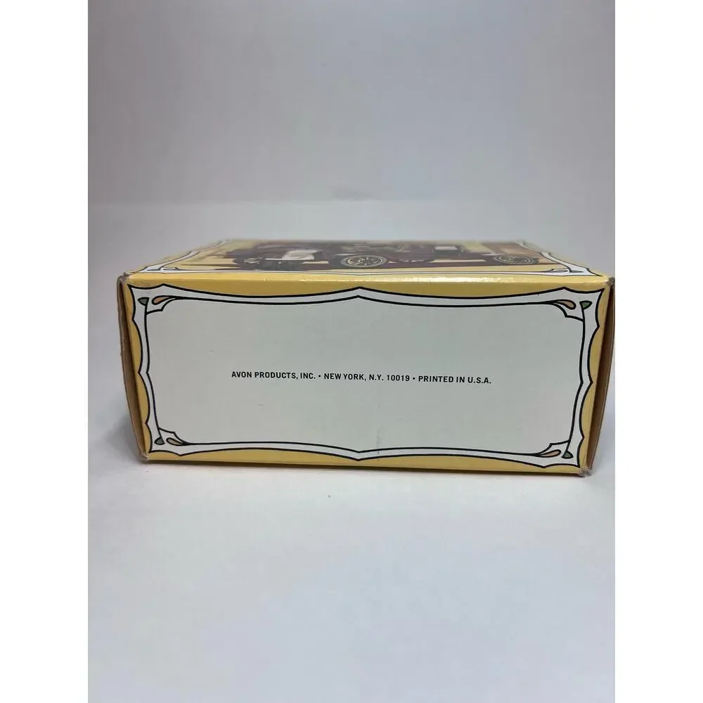 Avon Vintage Avon Country Vendor Wild Country After Shave 5oz. New in Box